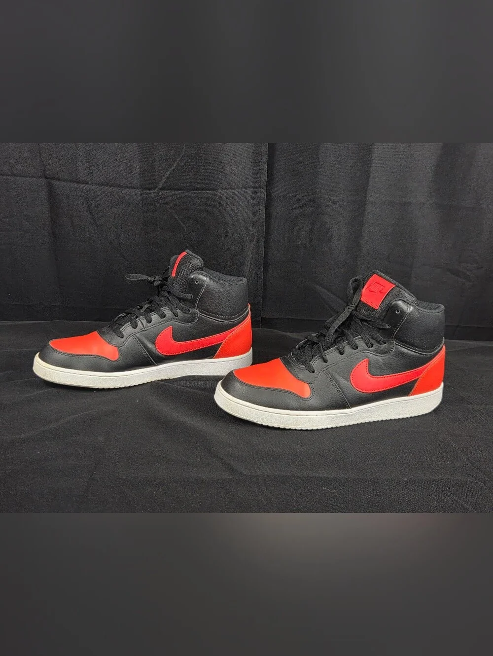 11.5 Nike Ebernon Mid